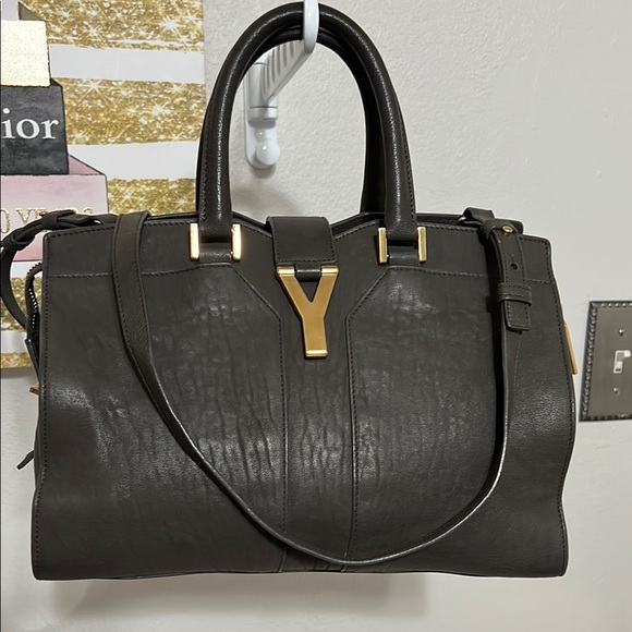 Yves Saint Laurent Handbags - YSL Cabas Bold Y Pebbled Leather 2 Way Gray Bag Made in Italy